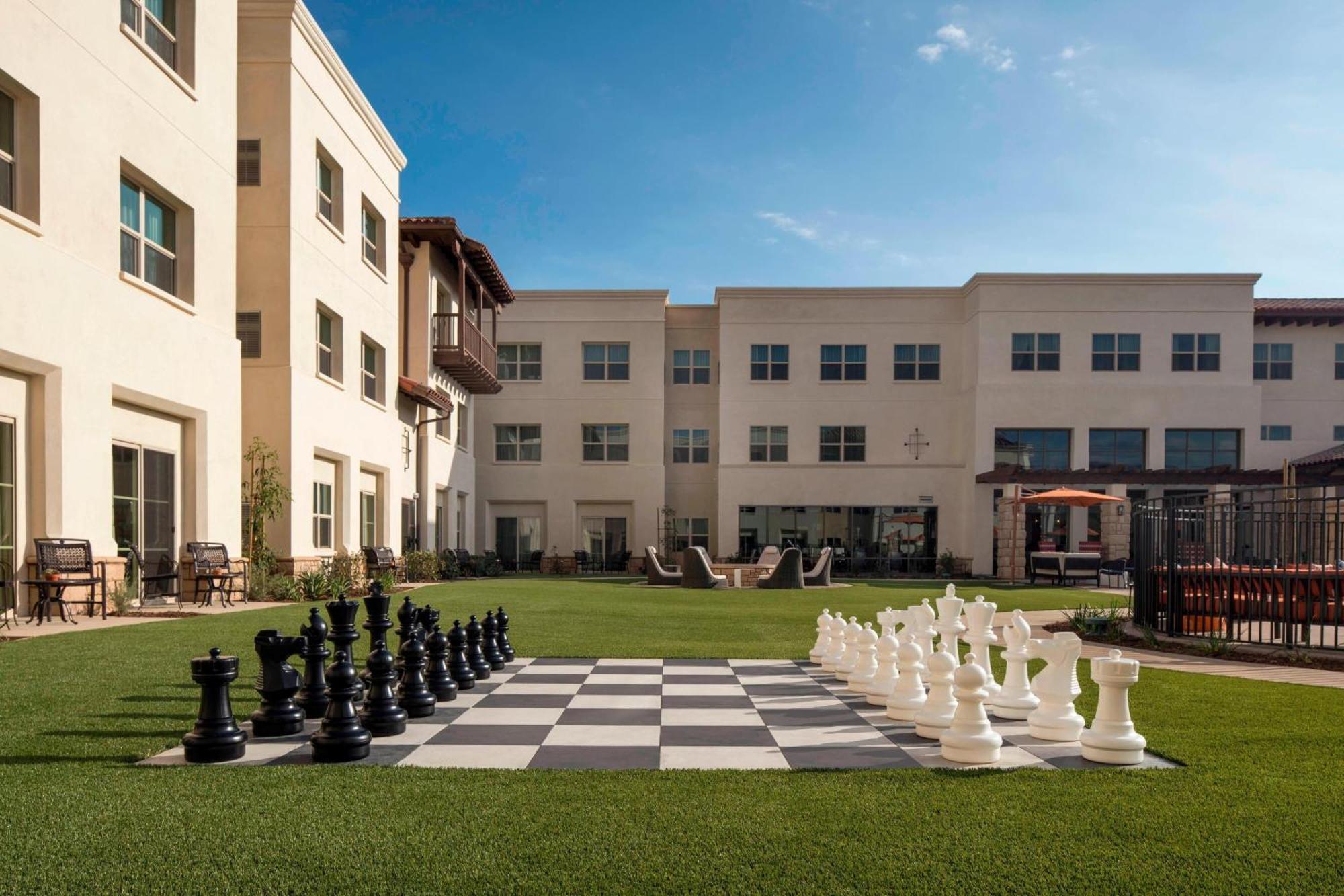 Residence Inn By Marriott Santa Barbara Goleta Екстериор снимка