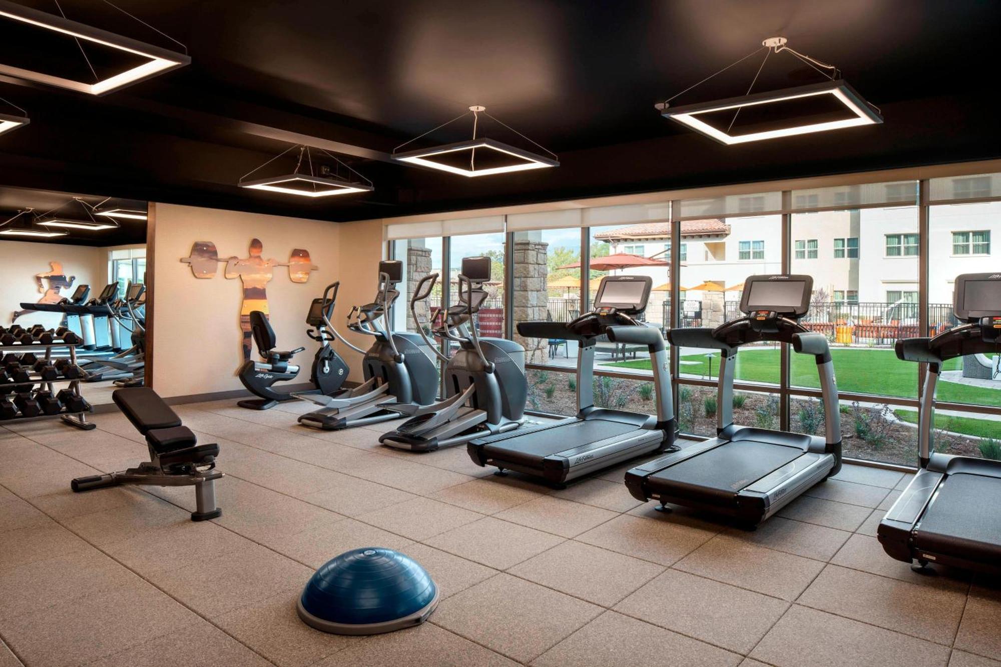 Residence Inn By Marriott Santa Barbara Goleta Екстериор снимка